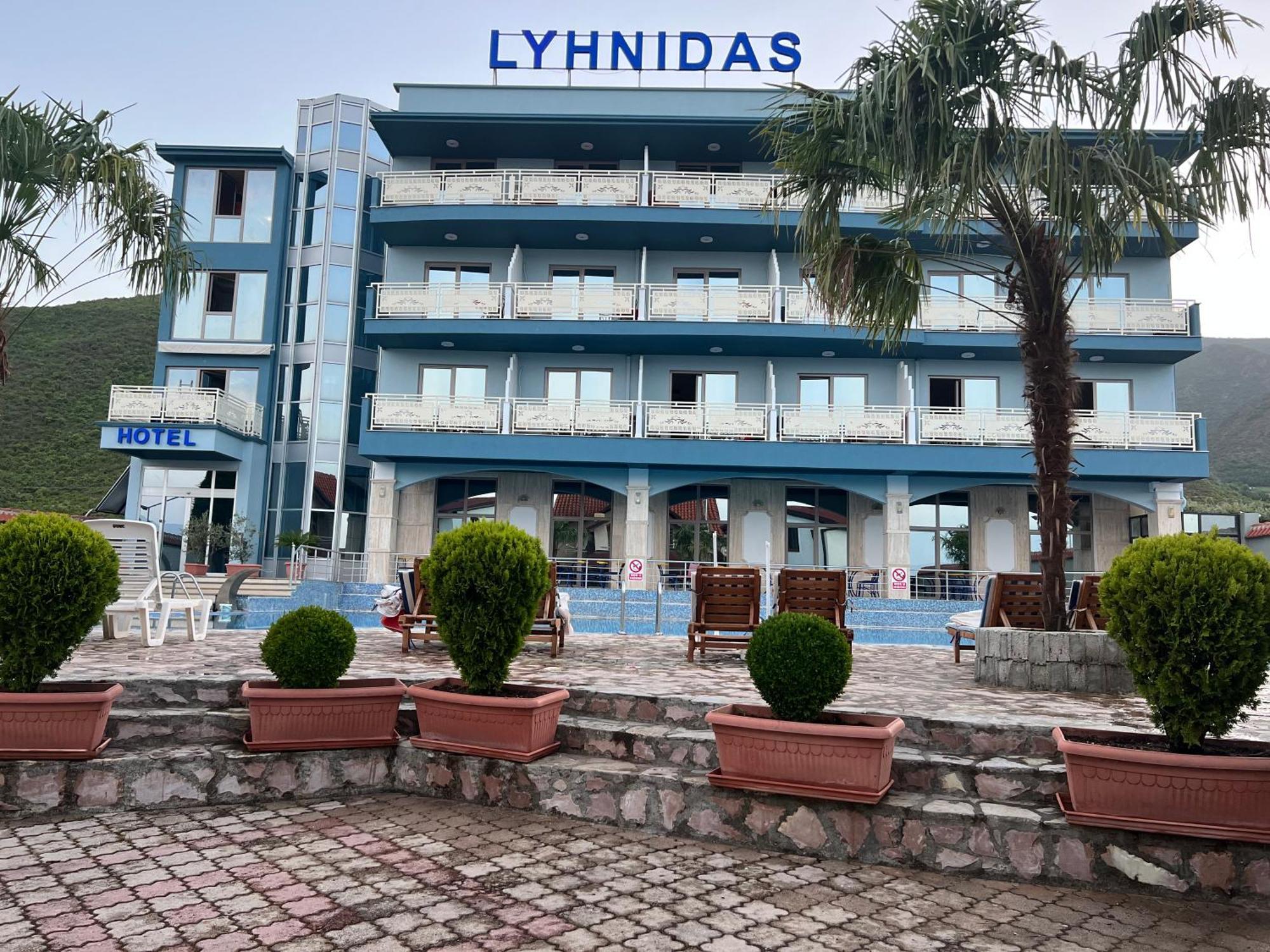 Hotel Lyhnidas Udenisht Екстер'єр фото