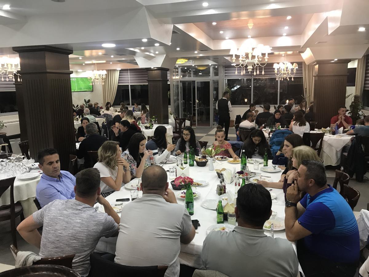 Hotel Lyhnidas Udenisht Екстер'єр фото